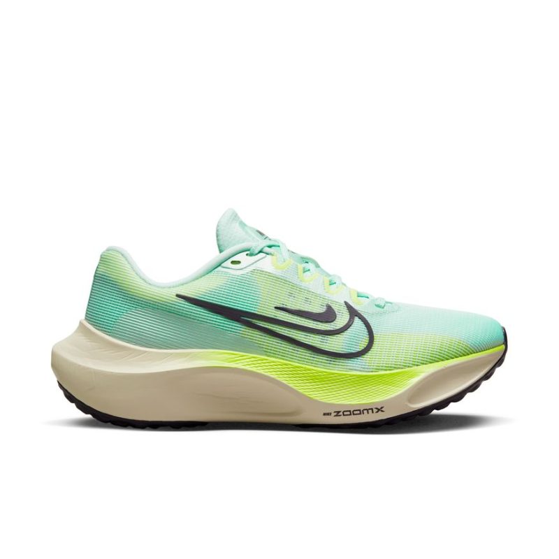 NIKE WOMEN'S ZOOM FLY 5 B